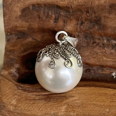 PD 10859 SPL-(HANDMADE 925 BALI STERLING SILVER PEANDANTS WITH SHELL PEARL)